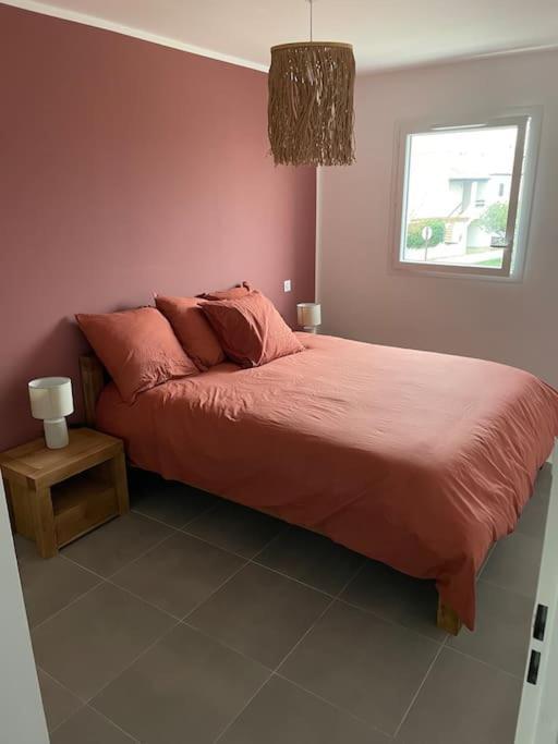 Villa 8 Personnes Bord De Mer Climatisee Сент-Мари-де-ла-Мер Экстерьер фото